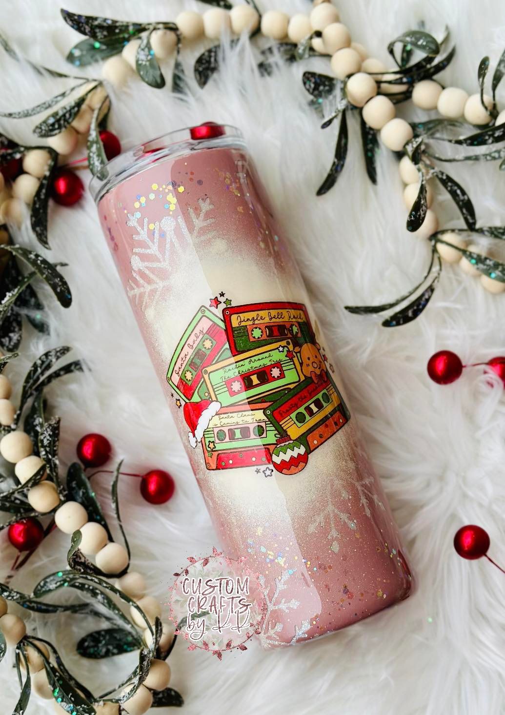 CH16 Christmas Cassettes